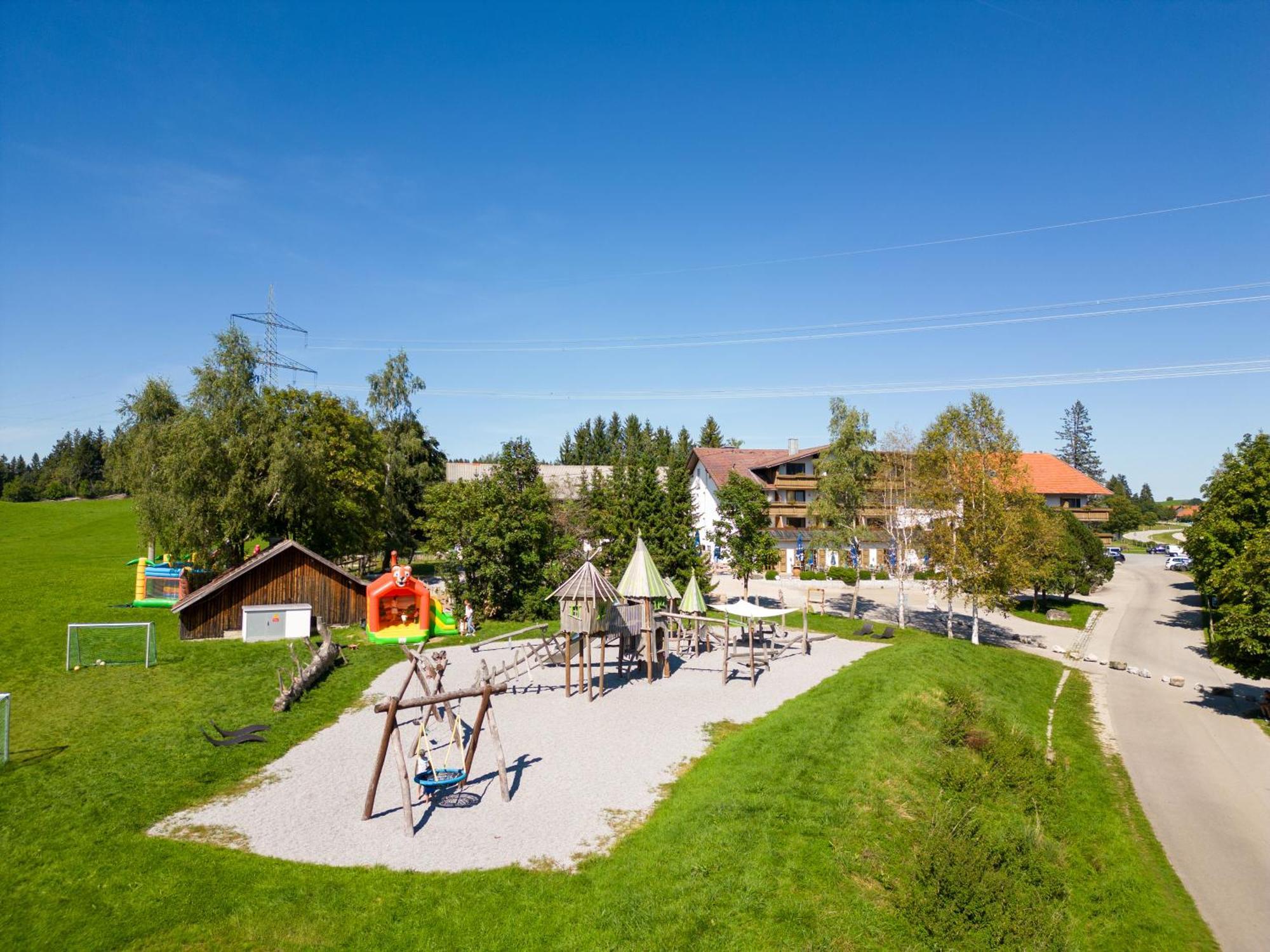 Familienhotel Loewen Nesselwang Eksteriør billede